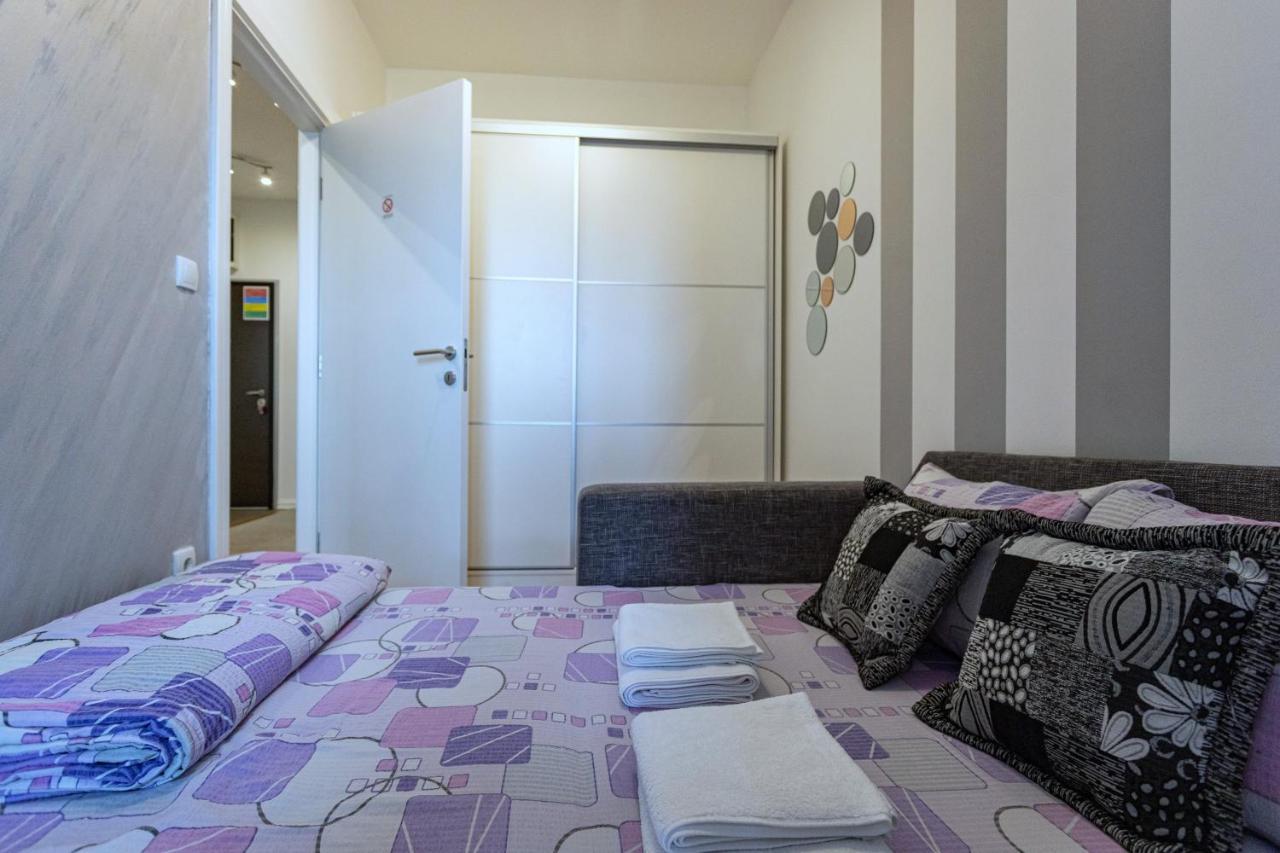 Pleasure Lux1 Apartment Belgrado Buitenkant foto
