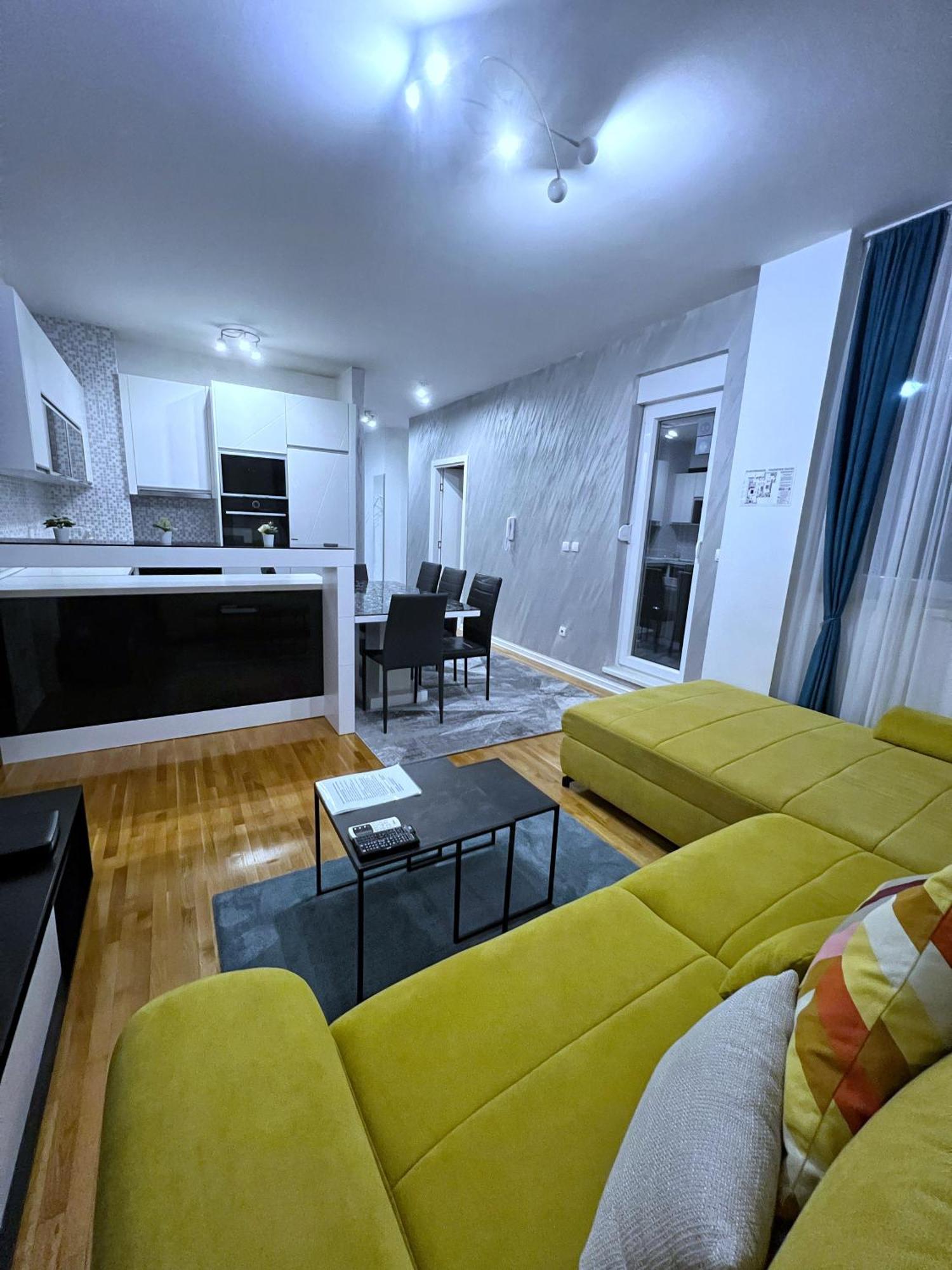 Pleasure Lux1 Apartment Belgrado Buitenkant foto